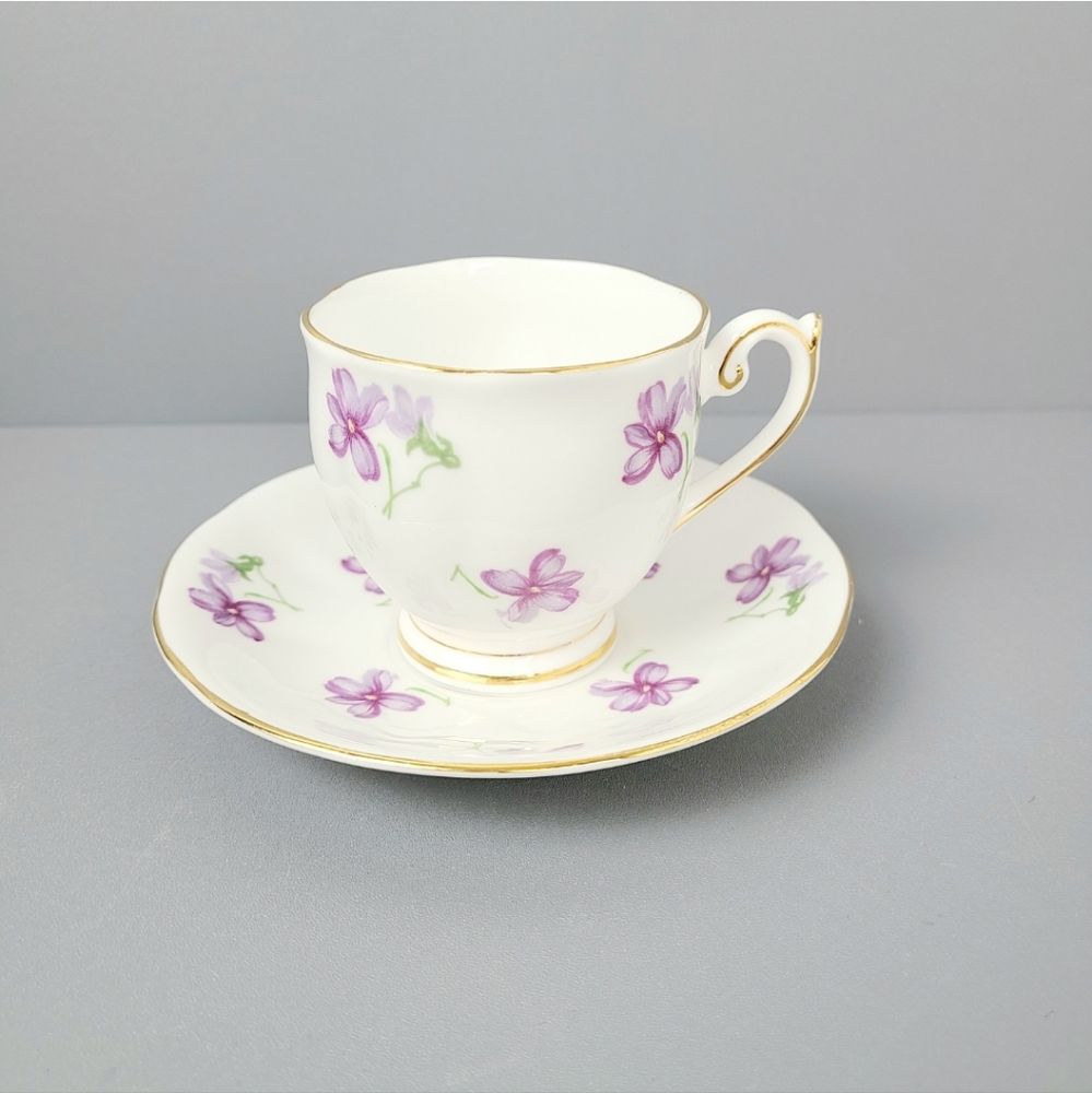 Princess Anne 5820 Fine Bone China Light Purple Flower Vintage Teacup Saucer Set
